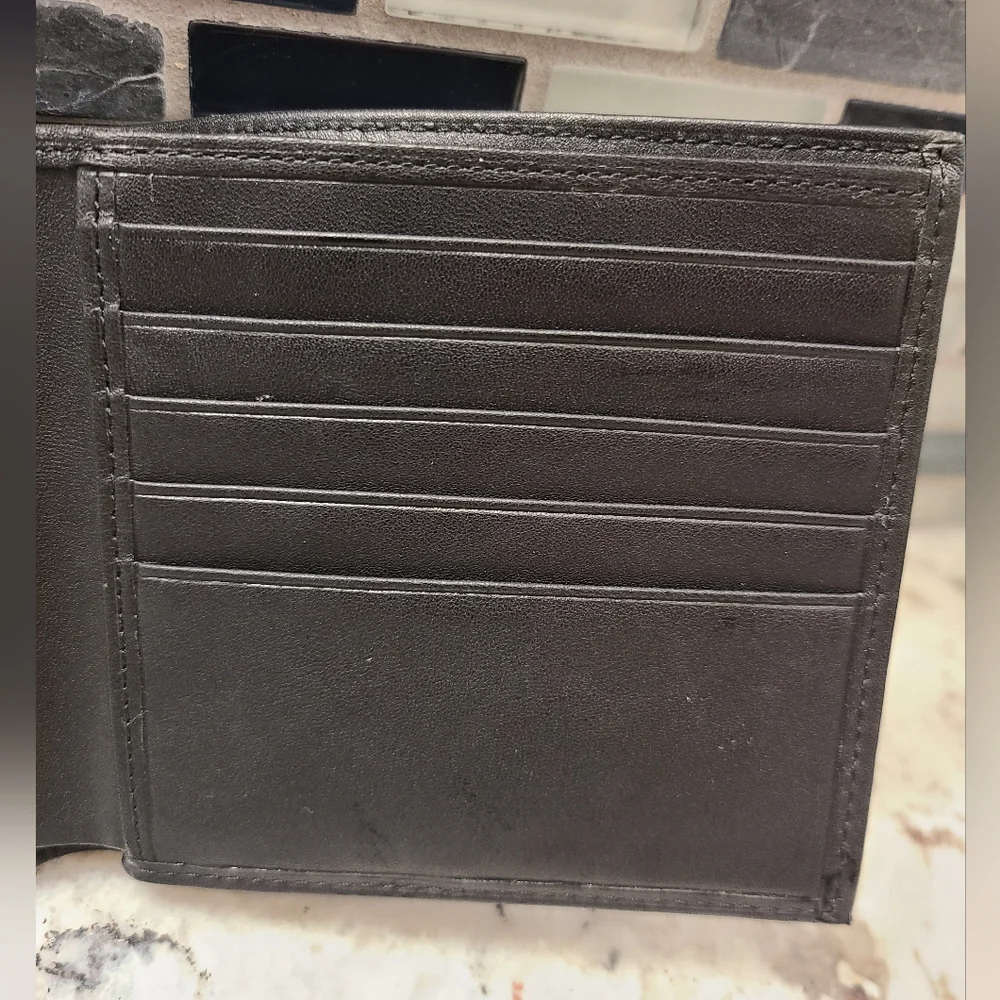 Tumi Black Leather Bifold Wallet